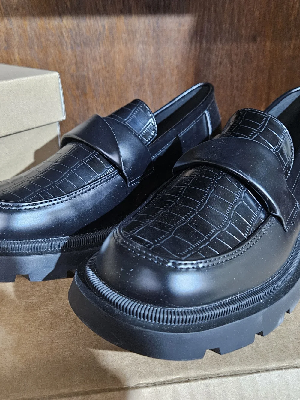 Women's Chunky Croc-Embossed Slip On Loafers